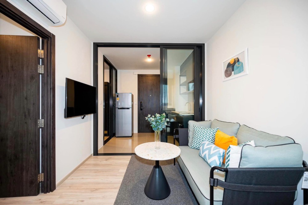 For RentCondoRatchadapisek, Huaikwang, Suttisan : FOR RENT for rent XT HuaiKhwang ✨UPDATE 28/03/2023 available room