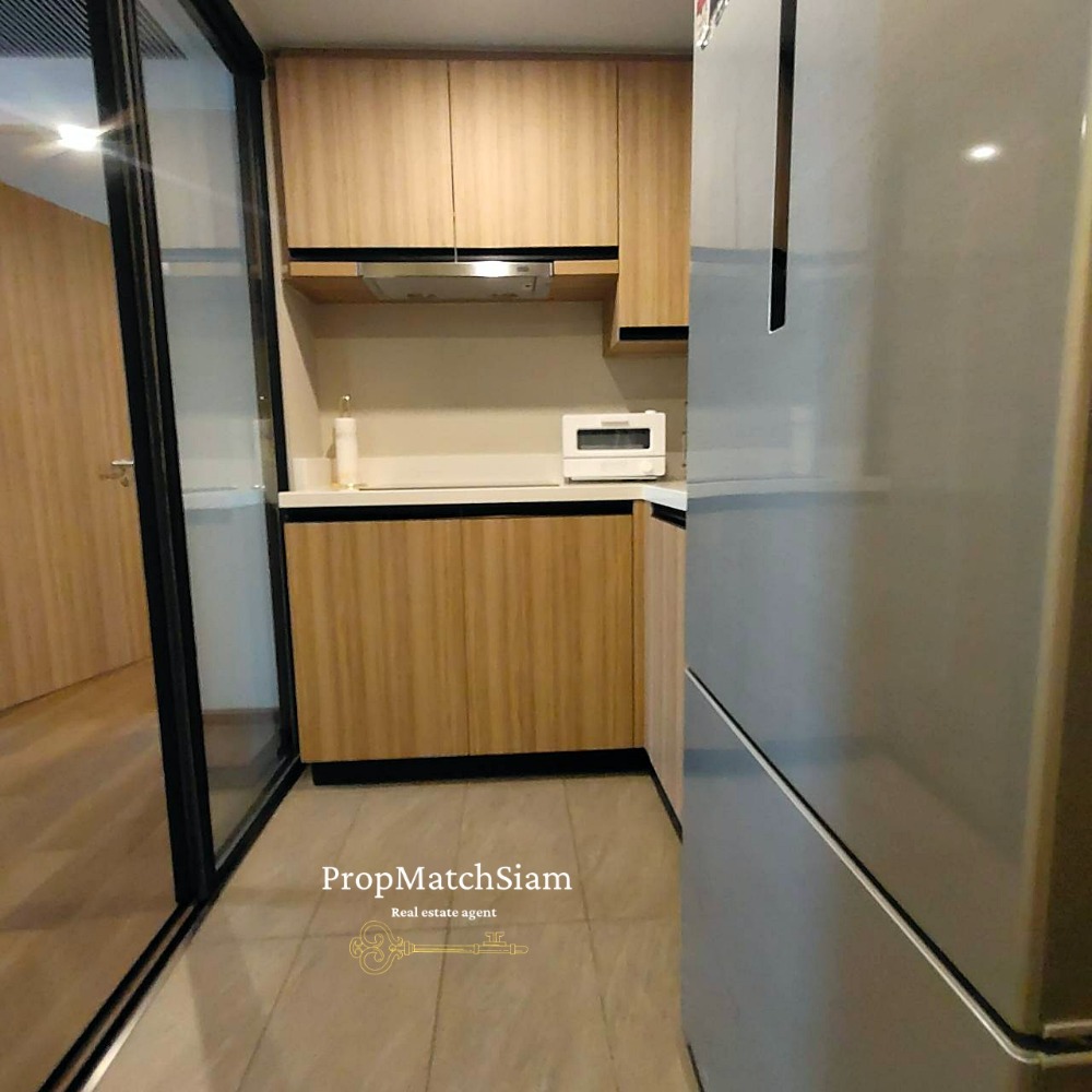 For RentCondoWitthayu, Chidlom, Langsuan, Ploenchit : RENT 2-Bedrooms Na Vara Residence #Langsuan