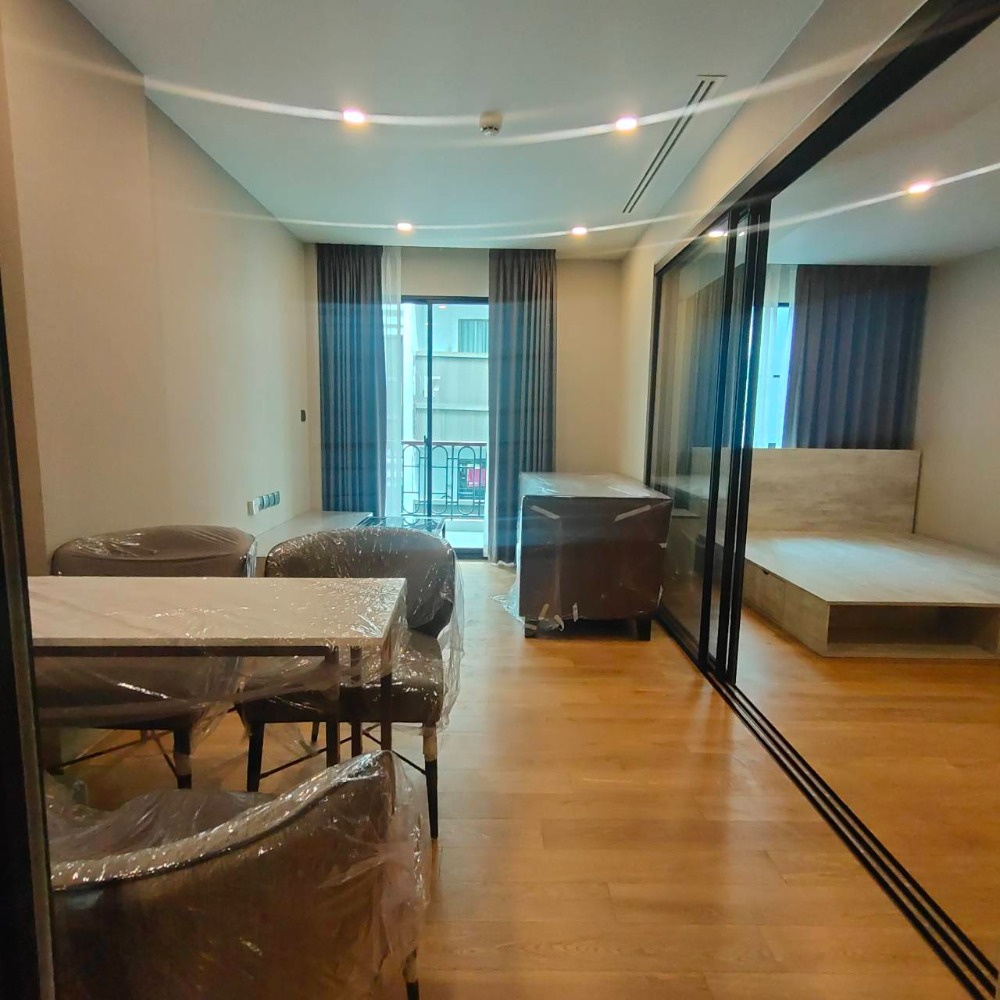 For RentCondoWitthayu, Chidlom, Langsuan, Ploenchit : RENT 1-Bedrooms Na Vara Residence #Langsuan