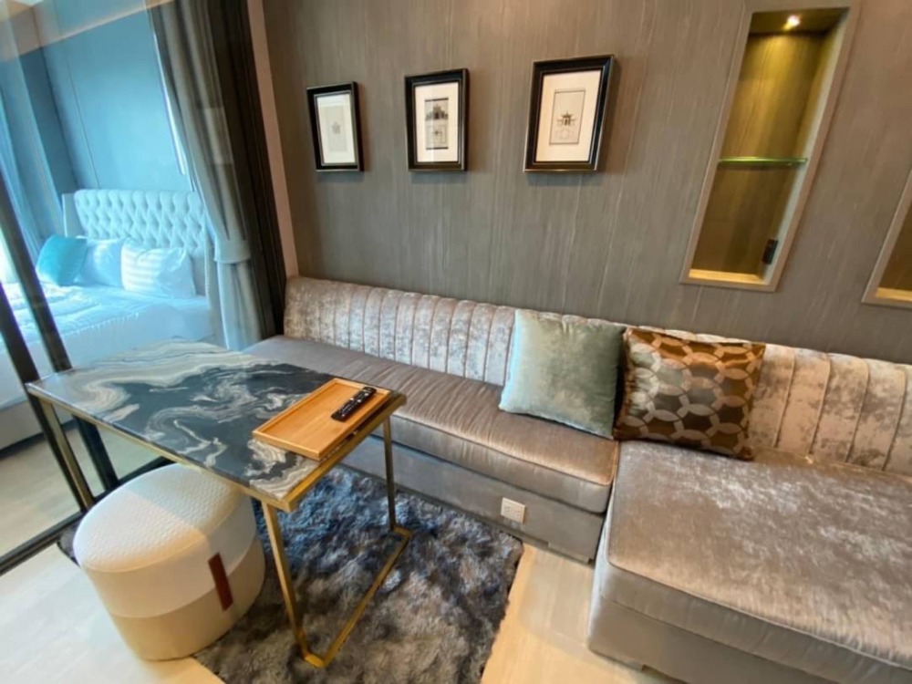 For RentCondoWitthayu, Chidlom, Langsuan, Ploenchit : * Condo for rent, Life one wireless, Wireless Road, Ploenchit, Chidlom, 28,000 baht, 1 bedroom, 1 bathroom, 36 sq m. BTS Ploenchit (550 meters)