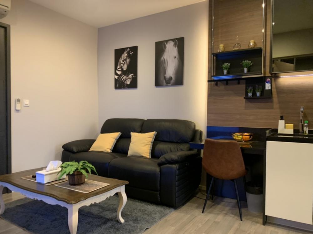 For RentCondoSathorn, Narathiwat : (𝐅𝐨𝐫 𝐑𝐞𝐧𝐭/) 📌 Condo The Room Sathorn St.Louis price 20,000/month (1 year contract) BTS St.Louis