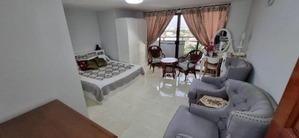 For SaleCondoPattanakan, Srinakarin : FRV101  condo Flora Ville 2bedrooms 119 sqm. 10th Floor 4mb. 064-959-8900