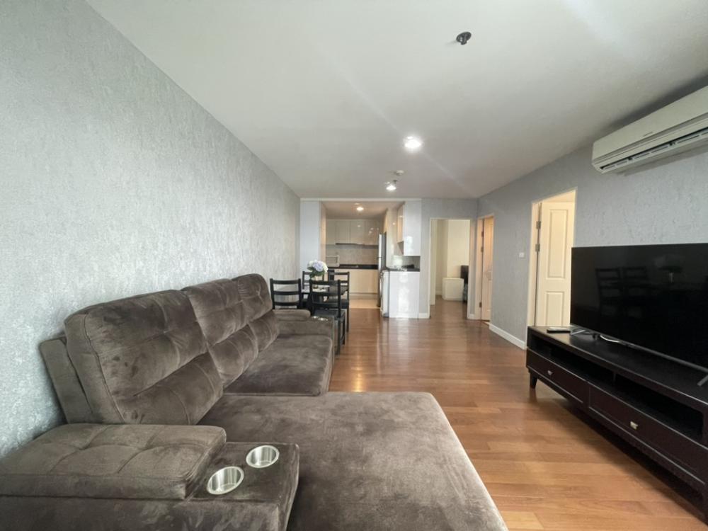 ให้เช่าคอนโดพระราม 9 เพชรบุรีตัดใหม่ RCA : Rent Belle Grand rama9 2 Bed room 1 Bathroom 1 Living room1 Kitchen room Size. 60 Sqm.   22floor. Hightfloor Goodview Full Furniture Rent 30,000baht /monthDeposite 2 Months  Advance 1 MonthTotal 3 Months Ready Move In Contract U Agent Tel :099-0981000