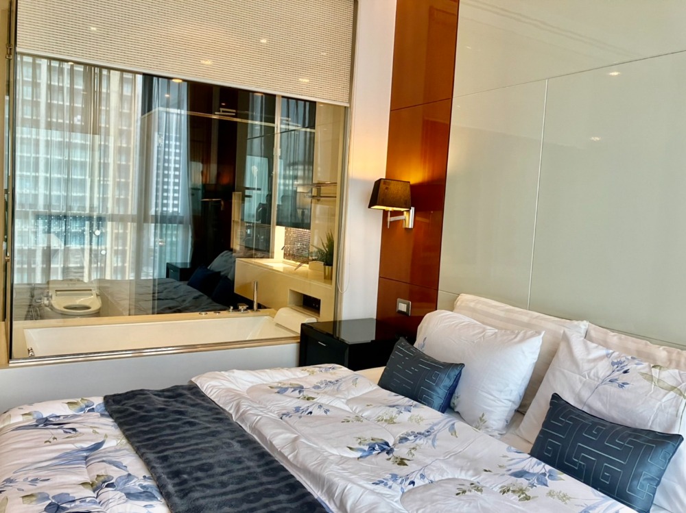 For RentCondoSukhumvit, Asoke, Thonglor : Code C20230100615....The Address Sukhumvit 28 to rent, 1 bedroom, 1 bathroom , high floor, furnished, ready to move in