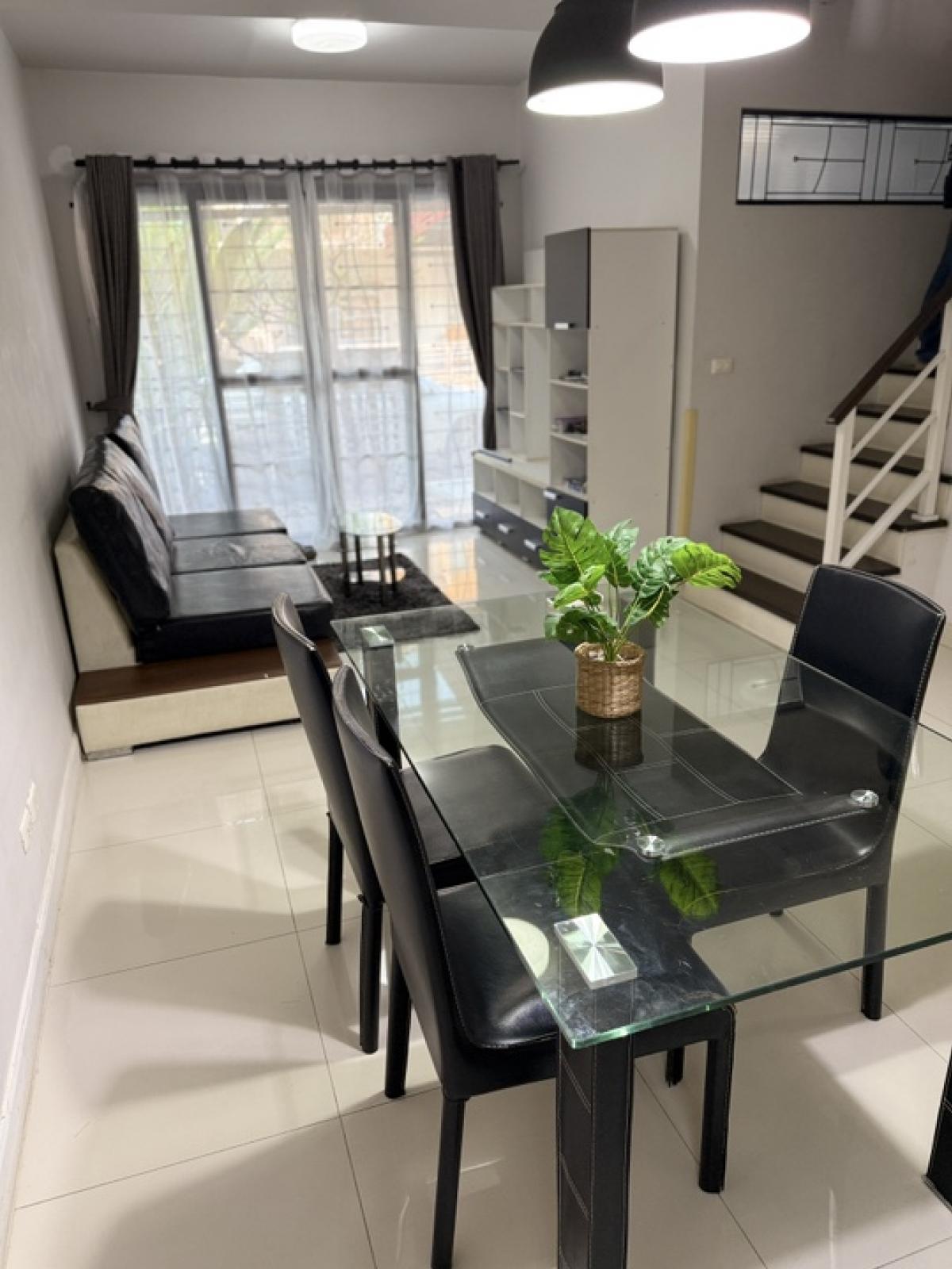 *** Rent *** Townhome Connect 9 Kaset-Nawamin behind the corner Loading...