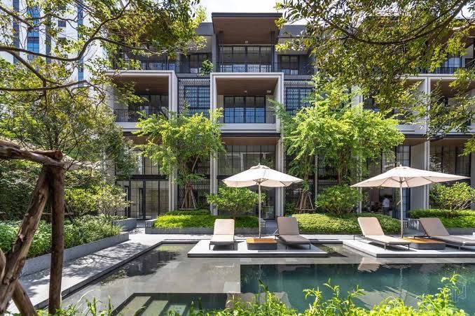 ให้เช่าทาวน์โฮมสุขุมวิท อโศก ทองหล่อ : บ้านสวยเฟอนิเจ้อครบ สไตล Luxury Modern ซอยสุขุมวิท 31 พร้อมให้เช่า 250,000/เดือน