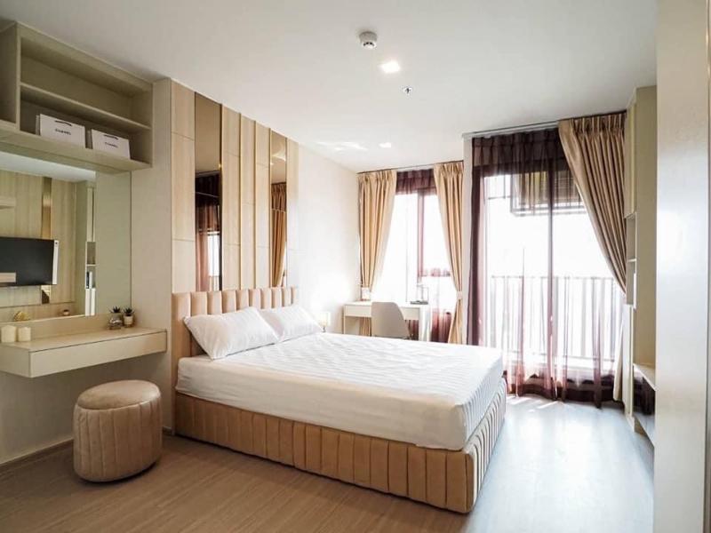 ให้เช่าคอนโดลาดพร้าว เซ็นทรัลลาดพร้าว : ปล่อยเช่า ไลฟ์ ลาดพร้าว Studio 15,000