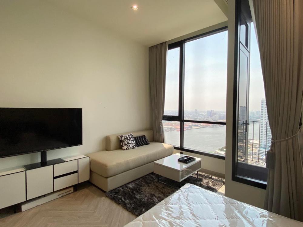 For RentCondoWongwianyai, Charoennakor : 💥 For rent 💥 Chapter Charoen Nakhon-Riverside Condo next to the Chao Phraya River, beautiful view, new room, never rented a studio room
