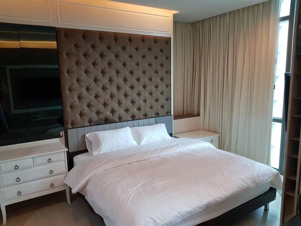 For RentCondoSukhumvit, Asoke, Thonglor : Available now ♥ The Room Sukhumvit 21 Make an appointment to see it quickly, come fast, go fast, girls 092-914-9950