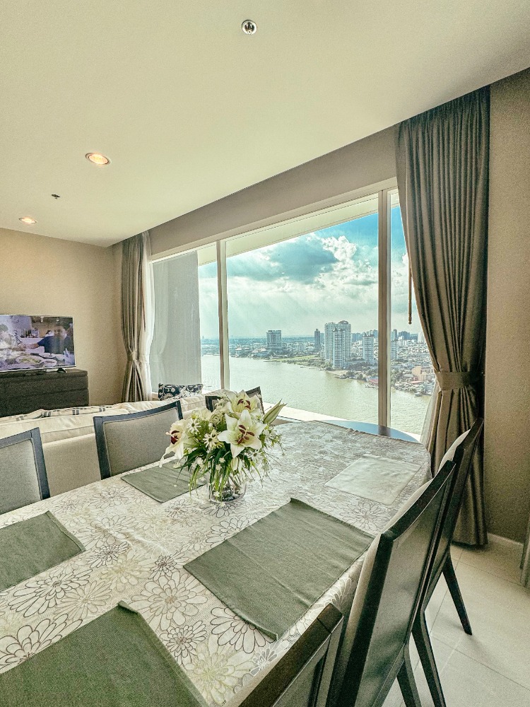 For RentCondoSathorn, Narathiwat : Condo for rent Menam Residence River View