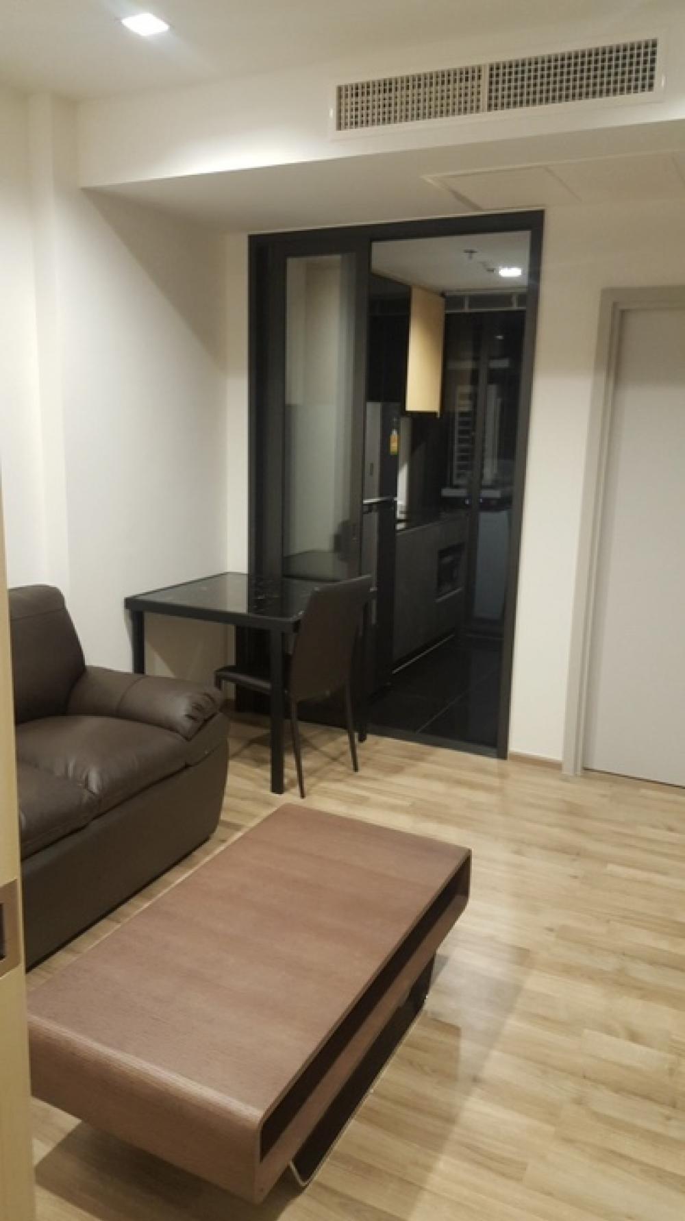 For RentCondoSapankwai,Jatujak : The Line Jatujak Mochit for rent 1 bedroom 35Sqm. Good price!!! nice room🔥
