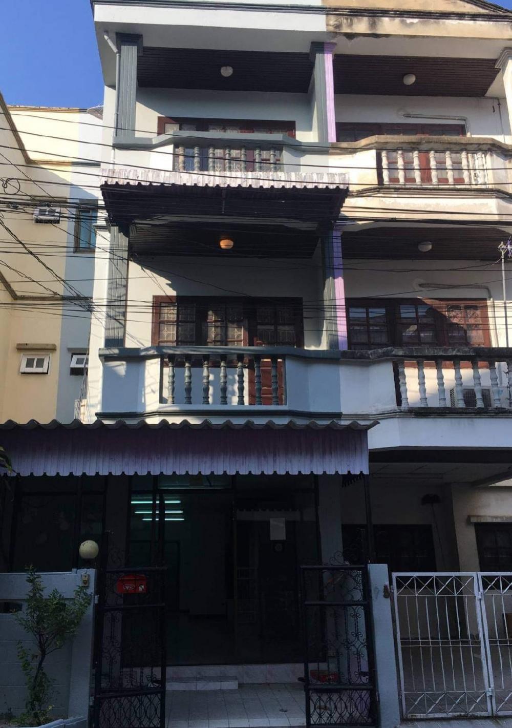 ขายทาวน์โฮมพระราม 5 ราชพฤกษ์ บางกรวย : 🚩ทาวน์โฮม 3 ชั้น  หมู่บ้านพิบูลย์ บางซื่อ ถนนพิบูลสงคราม ใกล้ ม.พระจอมเกล้าพระนครเหนือ ทางด่วน พระราม7