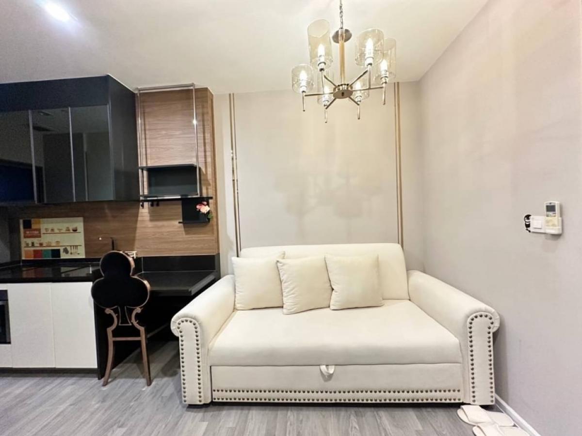 For RentCondoSathorn, Narathiwat : 📌 Urgent rent, Condo The Room - Sathorn St. Louis, near Bts St. Louis 📌 Rental price 18,000 / month - Room size 35 sq m. ---- ✅ Furniture as in the picture ✅ Electrical appliances TV / air conditioner / refrigerator / micr