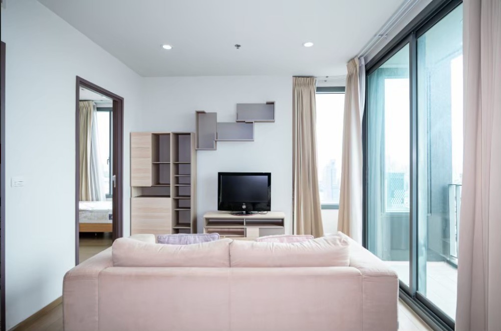 For RentCondoRatchathewi,Phayathai : For Rent Pyne by sansiri 2bed2bath 69sqm Fullyfurnish+bathtub 40,000-
