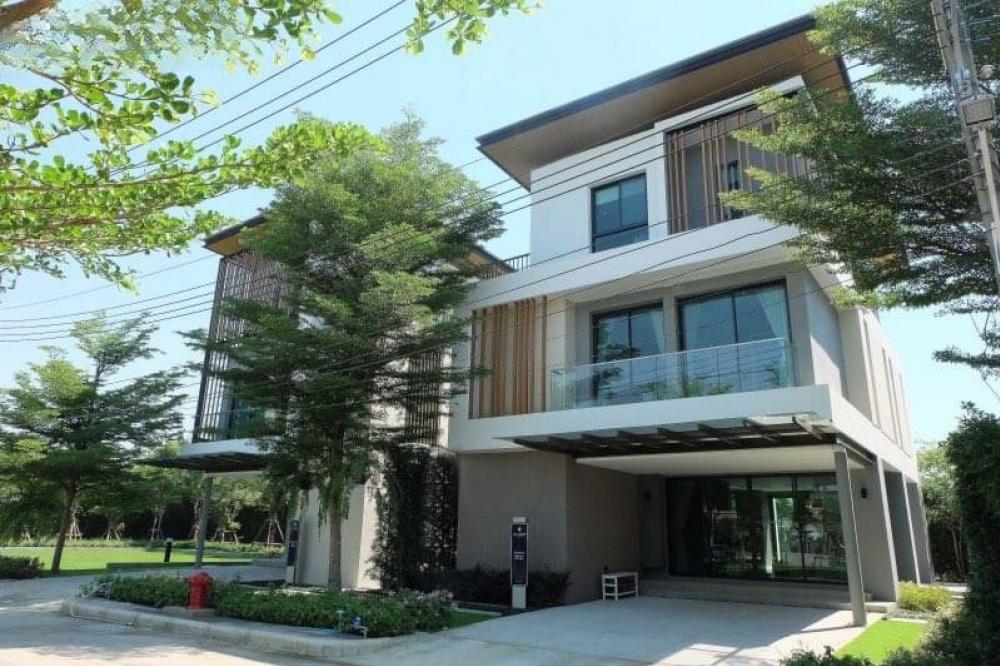For RentHouseLadkrabang, Suwannaphum Airport : 📣 Modern 3-storey detached house for rent, AQ ARBOR project, Suan Luang Rama 9 - Phatthanakan 60 sq m. Soi Chaloem Phrakiat 48, built-in decoration, ready to move in.