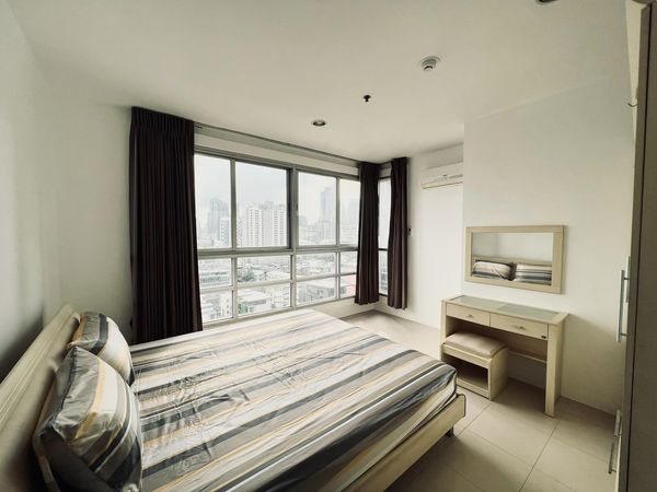 For SaleCondoRatchathewi,Phayathai : Pathumwan Resort / 2 Bedrooms (SALE WITH TENANT), Pathumwan Resort / 2 Bedrooms (sale with tenants) MOOK075