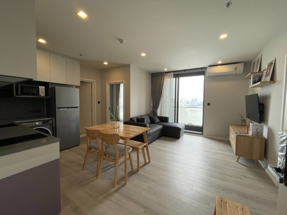 For RentCondoRama3 (Riverside),Satupadit : The Key Rama 3, available for rent, corner room, 2 sides view, full view of the river New room next to Terminal Rama 3, available for rent, fully furnished