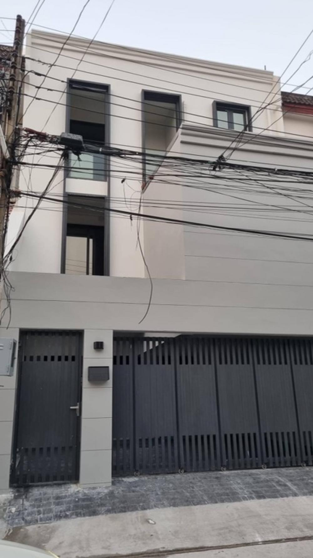 ให้เช่าทาวน์โฮมอ่อนนุช อุดมสุข : ให้เช่า ทาวน์เฮาส์ 4 ห้องนอนกว้างขวางใกล้เอกมัย