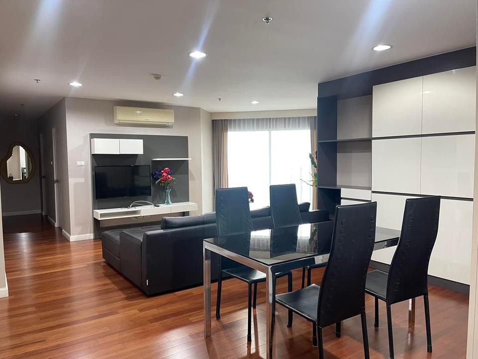 ขายคอนโดพระราม 9 เพชรบุรีตัดใหม่ RCA : [Sale] Belle Rama9 105.73 sq.m. 3 Bed 2 Bath 8 Floor 10.95 ล้าน โทร 093-6292247 นัท