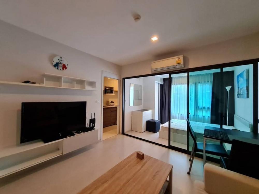 ให้เช่าคอนโดสาทร นราธิวาส : ให้เช่าคอนโด Condolette Pixel Sathorn ประเภท: 1 ห้องนอนขนาด :  29 ตรม. วิวสระว่ายน้ำ ชั้น 3 -เฟอร์นิเจอร์เครื่องใช้ไฟฟ้า ครบชุดทีวี ตู้เย็น ไมโครเวฟ เครื่องซักผ้า เตาไฟฟ้า เครื่องทำน้ำอุ่น ม่านและมู่ลี่ -ใกล้สถานี MRT ลุมพินี (1.2 กม) และ MRT คลองเตย