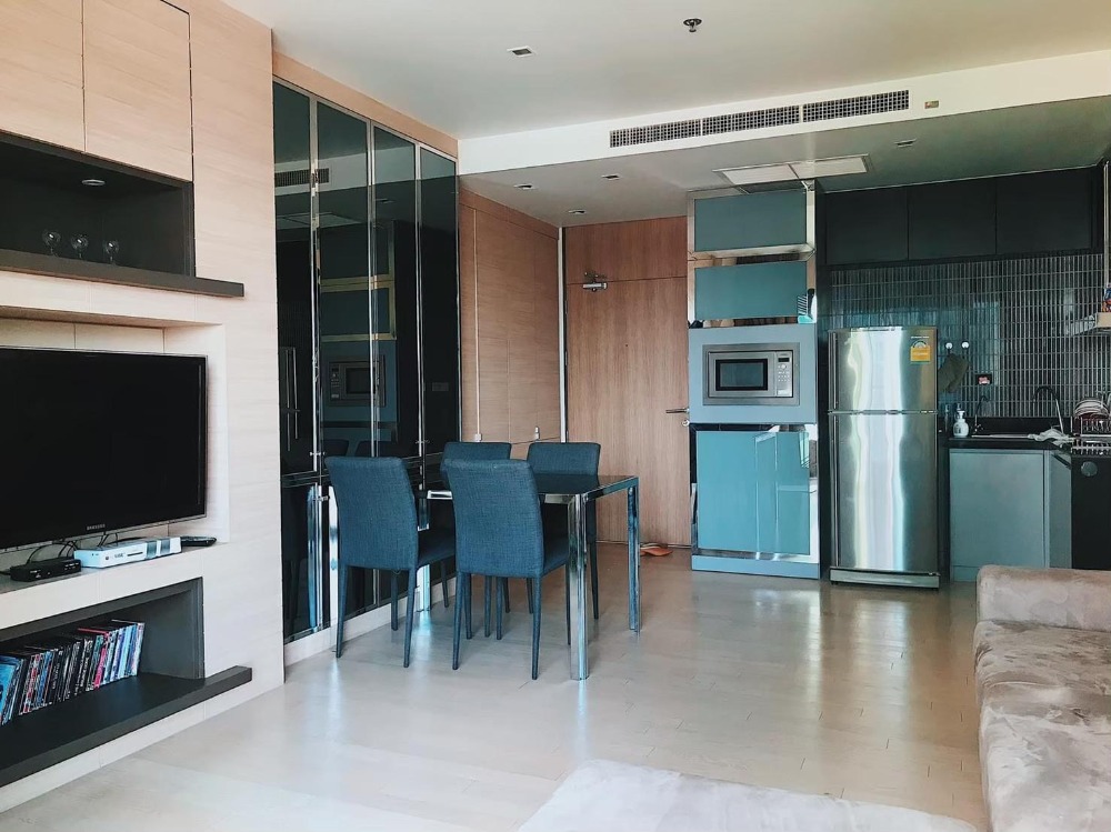 ให้เช่าคอนโดสุขุมวิท อโศก ทองหล่อ : Condo for rent   Noble solo