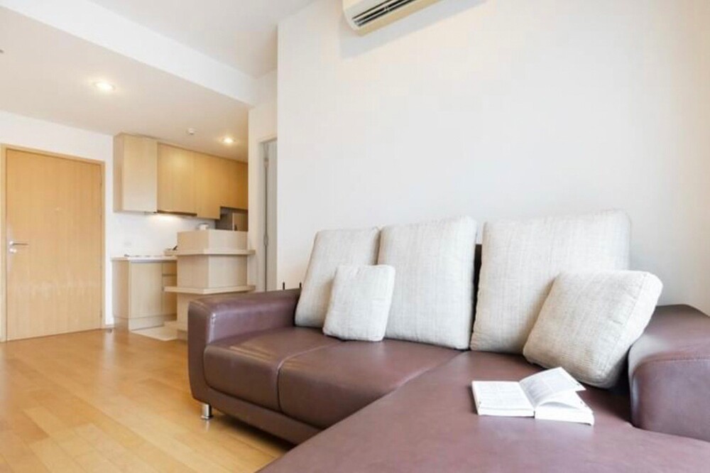 For RentCondoRatchathewi,Phayathai : Code C20230300041....Villa Rachatewi to rent, 1 bedroom, 1 bathroom , high floor, furnished, ready to move in