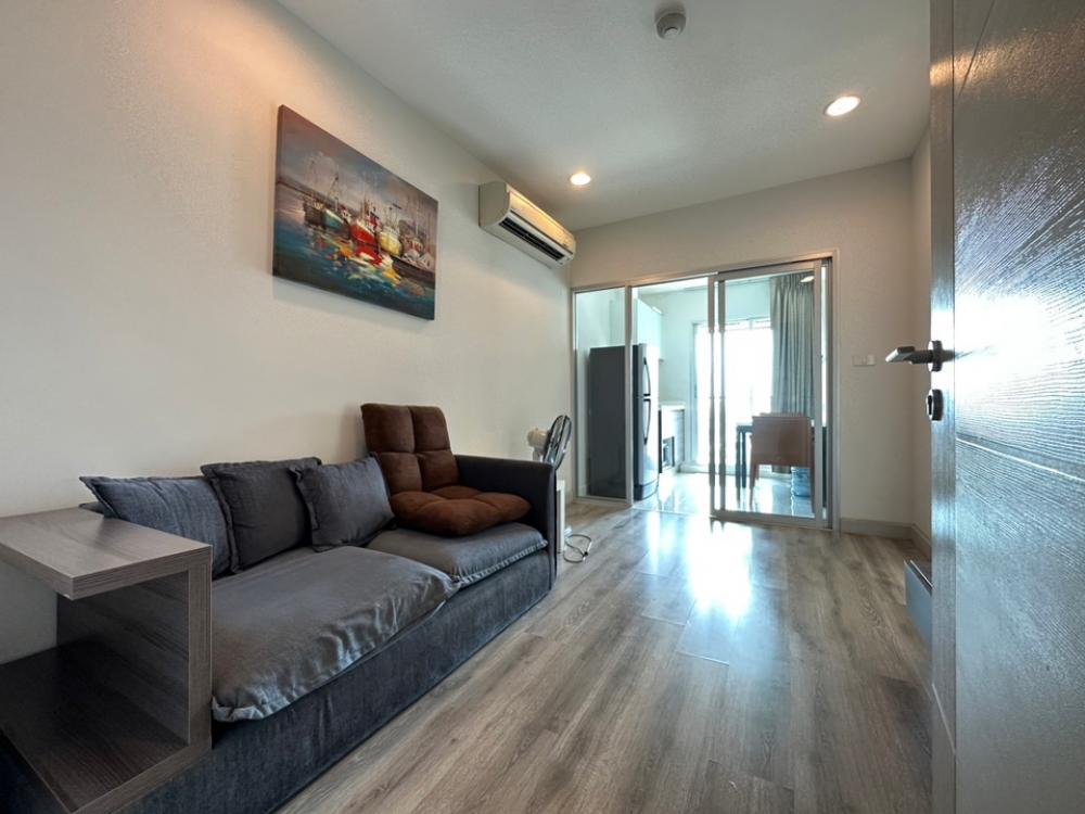 ให้เช่าคอนโดสาทร นราธิวาส : 🏢 Centric Sathon-St. Louis 📍ชั้น17  🌤️วิวสวย 🛋️เฟอร์นิเจอร์ 📺 เครื่องใช้ไฟฟ้า ครบ (ราคาพิเศษ)