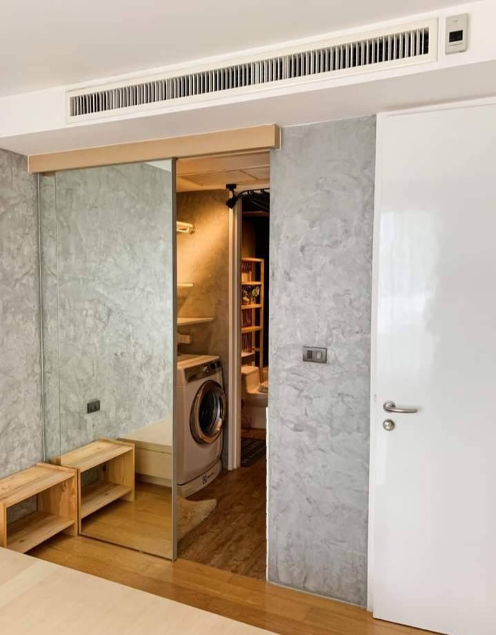 ✨ Special Price ✨ Collezio Sathorn-Pipat Loading...