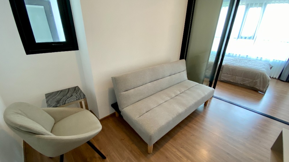 For RentCondoMin Buri, Romklao : New condo for rent at Minburi Romklao, The Origin Ram 209 Interchange, the most advanced facilities condo, 3th floor, 1 bed, the most exciting rental price!