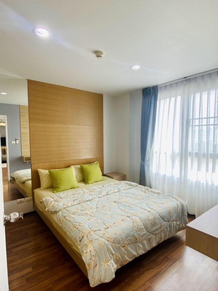 For RentCondoRamkhamhaeng, Hua Mak : UAT178 U @ Huamak 40sqm 6th fl. 11,000 baht 094-549-4104