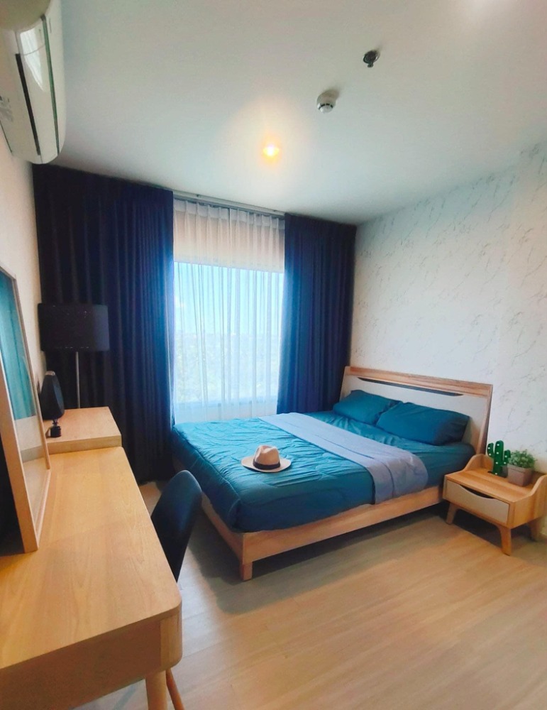For RentCondoThaphra, Talat Phlu, Wutthakat : * Condo for rent: Aspire Sathorn Ratchapruek 11,000 1 bedroom 32 sqm (with sky walk in front of the condo), MRT Bang Wa (450 meters), near Wong Wian Yai, Bang Khae iconsiam