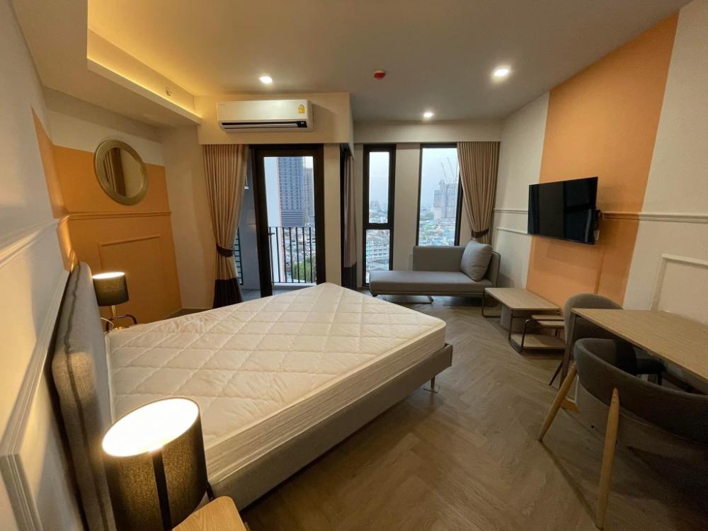 ให้เช่าคอนโดสยาม จุฬา สามย่าน : 4312😊For RENT ให้เช่า 1 ห้องนอน🚄ใกล้ MRT สามย่าน🏢แชปเตอร์ จุฬา CHAPTER CHULA-SAMYAN🔔พื้นที่:35.00ตร.ม.💲เช่า:24,500฿📞O99-5919653,065-9423251✅LineID:@sureresidence