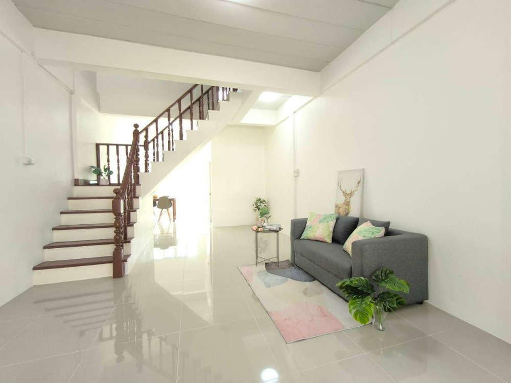 ขายทาวน์โฮมวิภาวดี ดอนเมือง หลักสี่ : ขายทาวน์เฮ้าส์ ใกล้ตลาดยิ่งเจริญ หมู่บ้านณัฐกานต์ ซอยพหลโยธิน 52