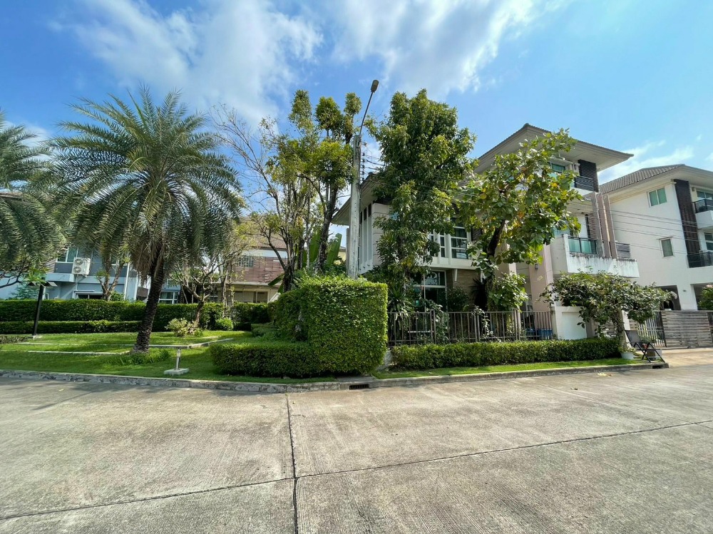 For SaleHouseNawamin, Ramindra : Single house, Grand Bangkok Boulevard Ratchada - Ramintra / 5 bedrooms (FOR SALE), Grand Bangkok Boulevard Ratchada - Ramintra / 5 Bedrooms (FOR SALE) TAN420