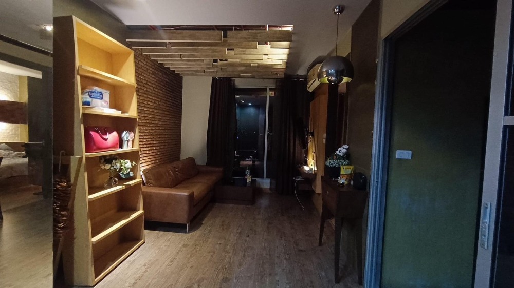 ให้เช่าคอนโดรัชดา ห้วยขวาง : ✨  Rhythm Ratchada Condo  :  1 Bedroom, 1 Bathrooms,  45.5 sqm.   Rental Price 18,000THB/Month   ✨