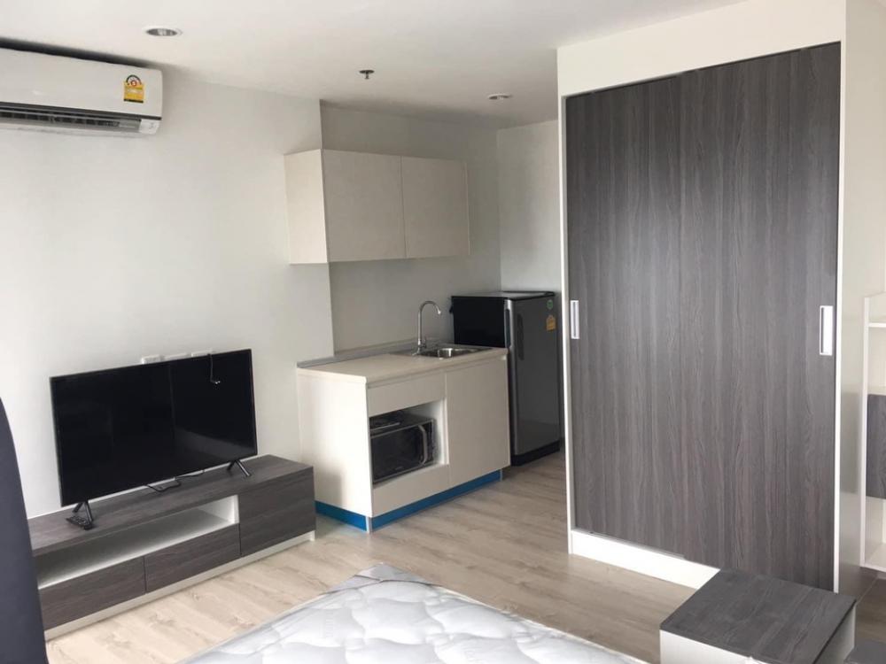 For RentCondoBang kae, Phetkasem : Condo for rent at Chewathai Petchkasem 27 (opposite Siam University) near BTS Bang Wa interchange MRT ❗️ There is a washing machine, size 24 sq m, floor 24 (pool view).