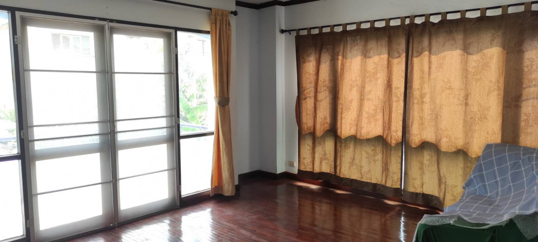 For RentHousePattanakan, Srinakarin : House for rent, Piman Village 1, Suan Luang Soi 28, 53 sq m., 53 sq m.