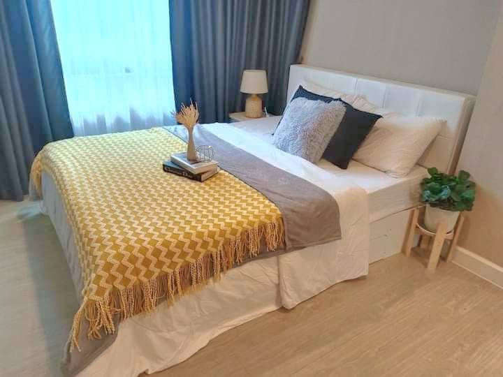 For RentCondoRatchadapisek, Huaikwang, Suttisan : 🔴17,000฿🔴𝐂𝐨𝐧𝐝𝐨 𝐌𝐞𝐭𝐫𝐨 𝐋𝐮𝐱𝐞 𝐑𝐚𝐭𝐜𝐡𝐚𝐝𝐚 | คอนโด เมโทรลักซ์ รัชดา ♦️ ใกล้ MRT ห้วยขวาง 😊🙏( Add​Line​ : @bbcondo88 ​)​ รหัสทรัพย์​ 879-B5748