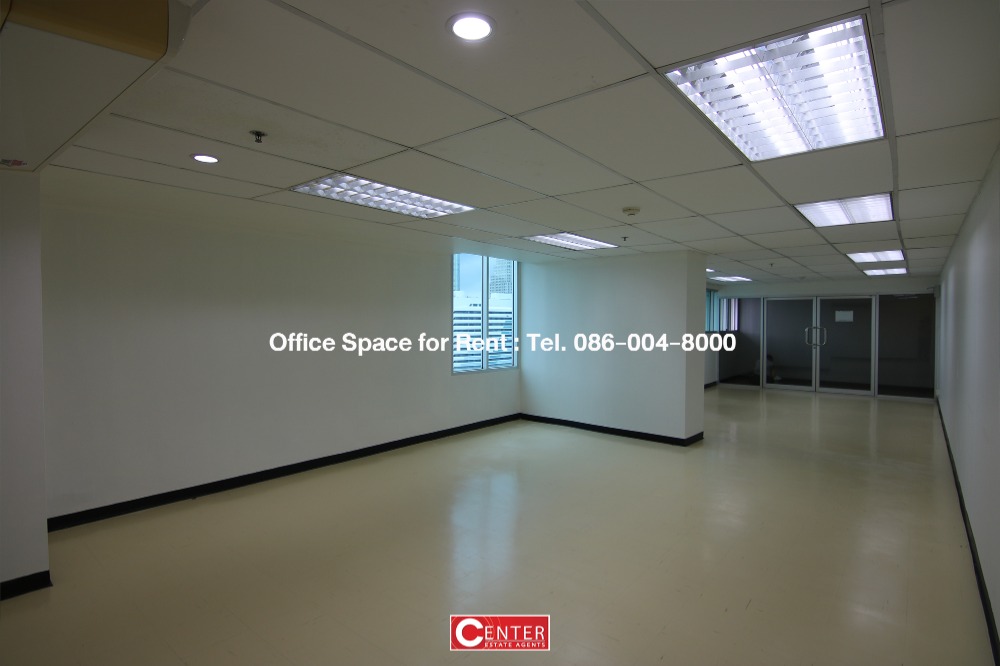 ให้เช่าสำนักงานนานา : ให้เช่า | TD-20A01D ออฟฟิศให้เช่า อาคาร The Trendy Office สุขุวิท นานา อโศก ใกล้ BTS นานา ขนาด 58 ตร.ม. โทร 083-097-9220