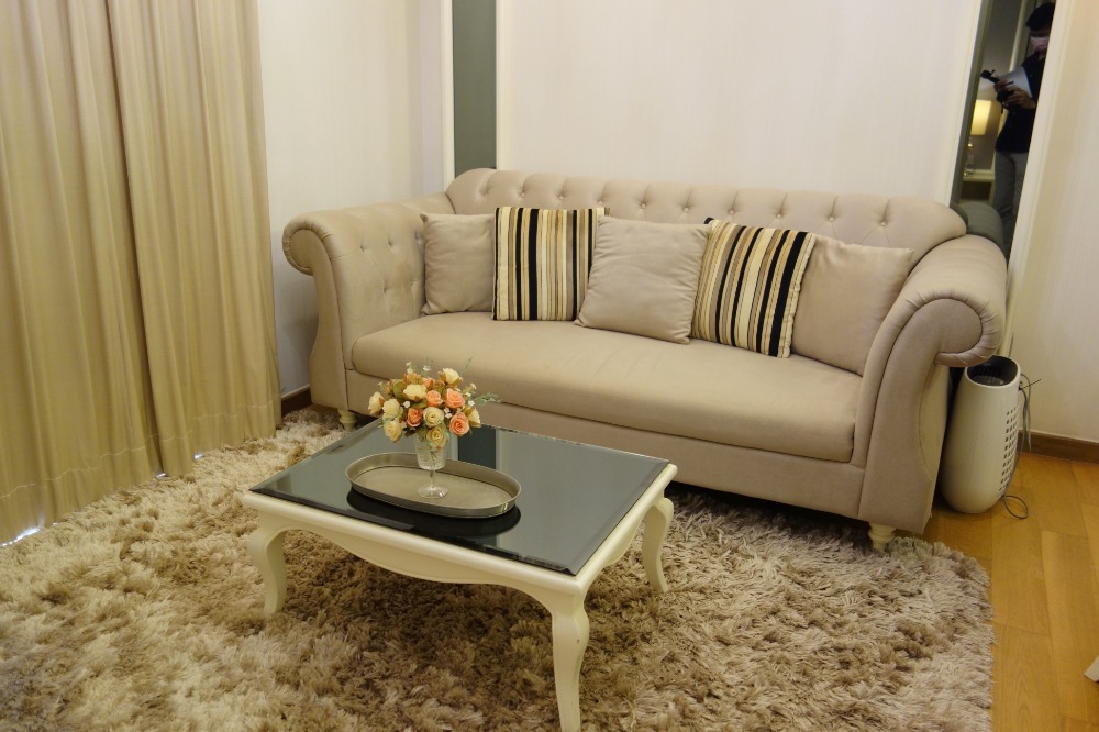 For RentCondoSukhumvit, Asoke, Thonglor : For rent !! Via Botani Sukhumvit 47, 1 bed 1 bath 49 Sqm.