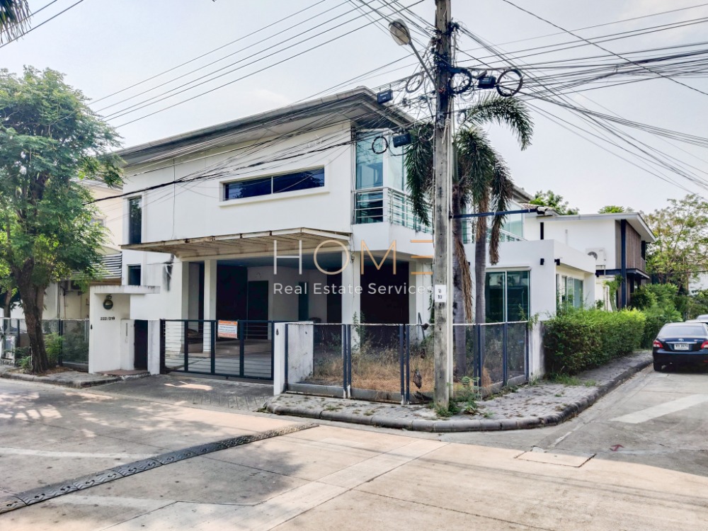 ขายบ้านนวมินทร์ รามอินทรา : บ้านเดี่ยว โนเบิล จีโอ วัชรพล / 3 ห้องนอน (ขาย), Noble Geo Watcharapol / Detached House 3 Bedrooms (FOR SALE) TAN427