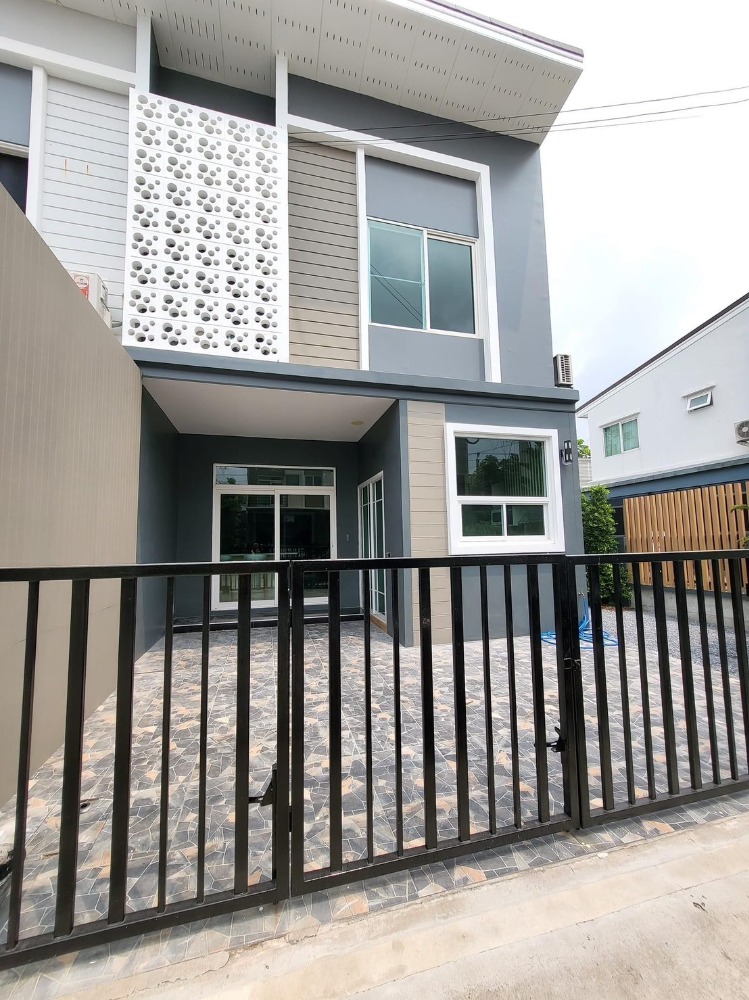 For SaleTownhomeSamut Prakan,Samrong : Casa City Bangna / 3 Bedrooms (Sale), Casa City Bangna / 3 Bedrooms (SALE) CJ020.