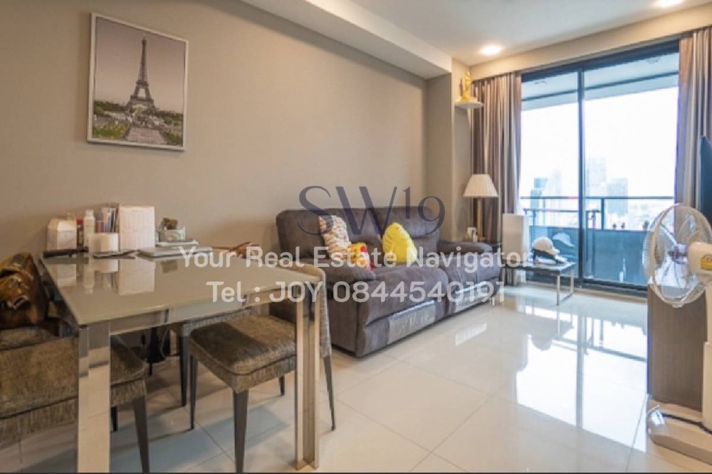 ขายคอนโดสีลม ศาลาแดง บางรัก : ราคาที่ที่สุดในตึก ขาย:M Silom ขนาด : 61.16 ตร.ม (2 ห้องนอน)( 2 ห้องน้ำ) 10.9M. (JOY 084440191)
