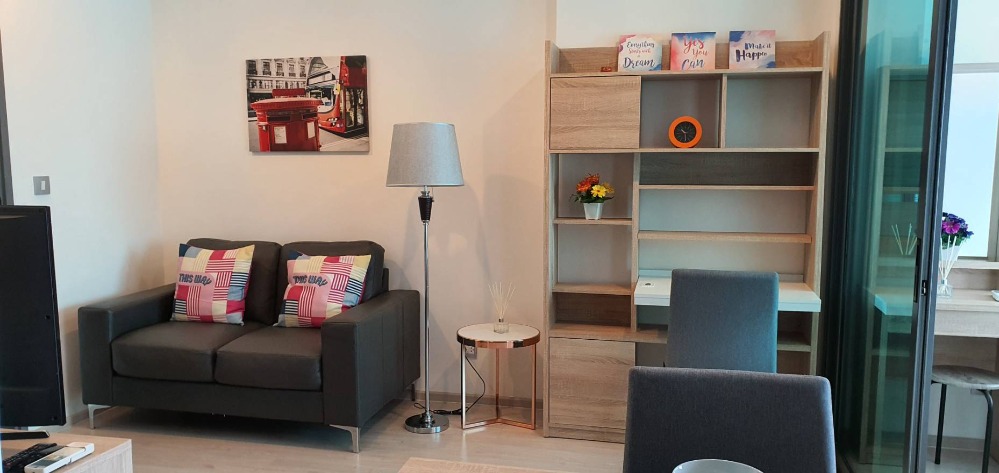 For RentCondoRatchathewi,Phayathai : BEST DEAL🤩 For Rent📌Rhythm Rangnam (Line:@rent2022), Beautiful room with Good price and Ready to move in!!