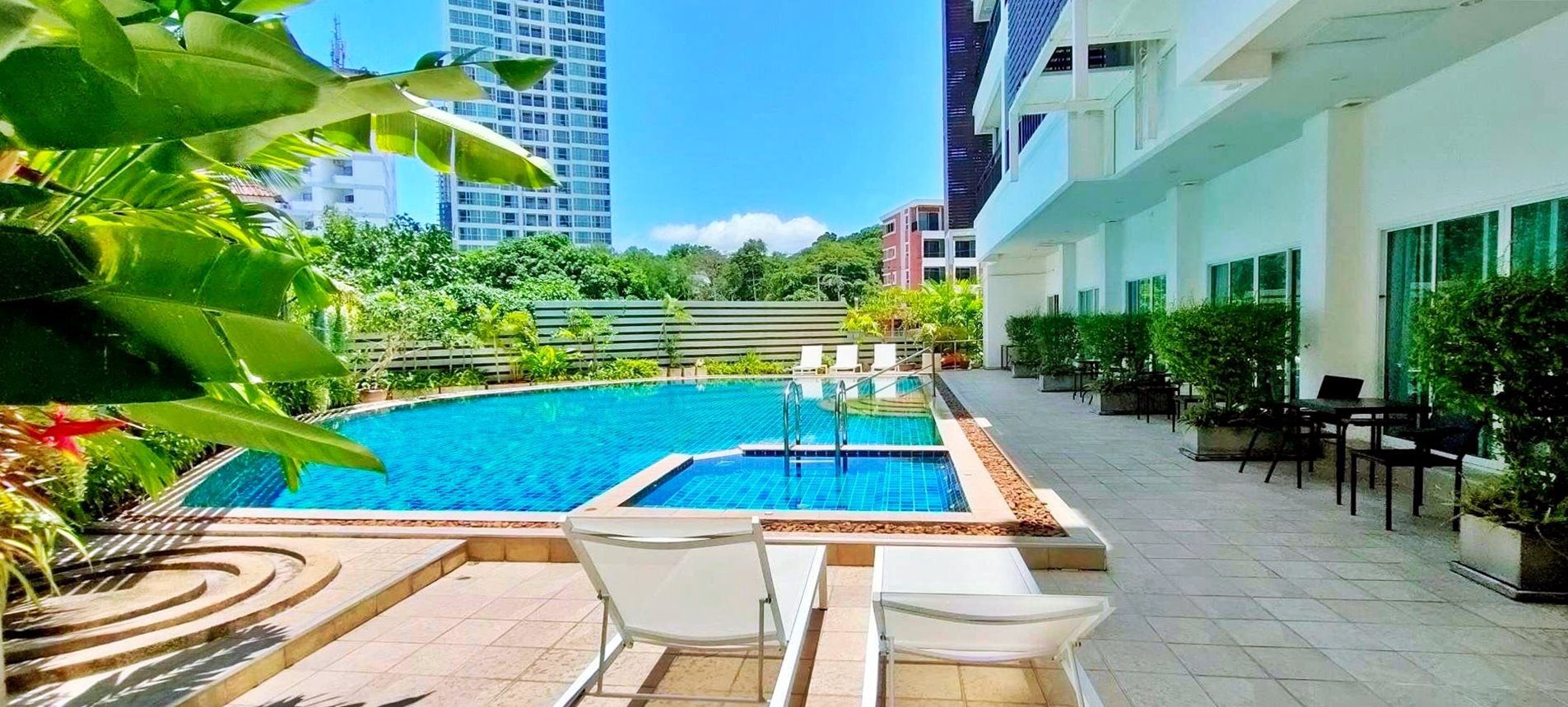 For RentCondoPattaya, Bangsaen, Chonburi : The Clubhouse Residence for Rent