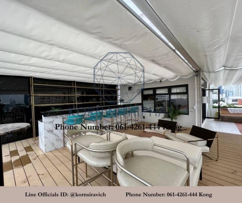For RentRetail SpaceNana, North Nana,Sukhumvit13, Soi Nana : Rooftop for Rent at Nana - Ploenchit, Fully Finished | Rooftop space for rent in Nana - Ploenchit area, suitable for bars, wine shops, cocktails, good atmosphere, elevator, parking.
