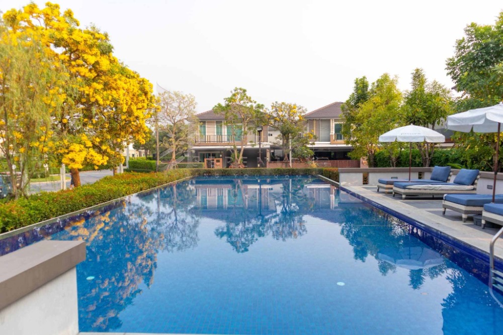 For RentHousePattanakan, Srinakarin : Single house for rent, Passorn Prestige Luxe Phatthanakan.