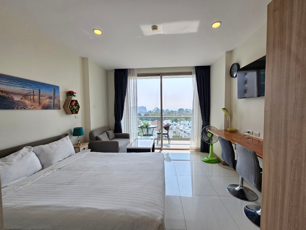 For RentCondoPattaya, Bangsaen, Chonburi : 💥 For rent 16000, 9th floor Accepting pets, fully furnished, Riviera Wongamat, Studio 31 sqm