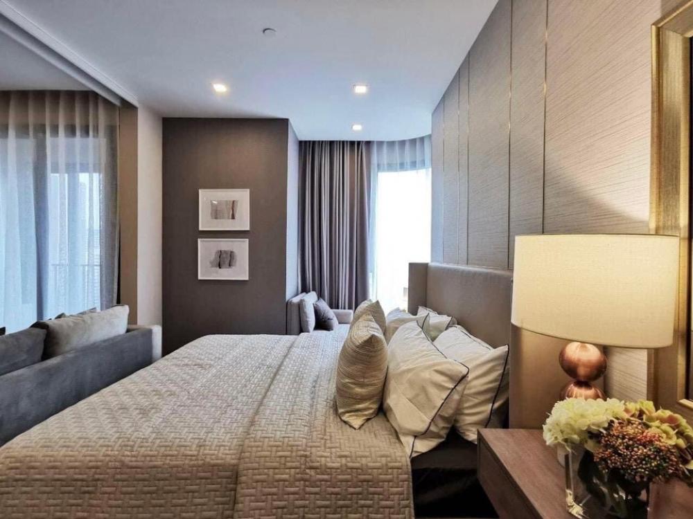 For RentCondoSukhumvit, Asoke, Thonglor : 🏡Condo: Ashton asoke🎈Size 35 sq m, 21st floor🎈Rent for 6 months, price 40,000/month- - - - - - - - - - - - - - - - - - - -🔐Property code: NN010566 ( Accepting Co-agent)🎈Details can make an appointment to see. If you like it, you can reserve it.* Rental pr