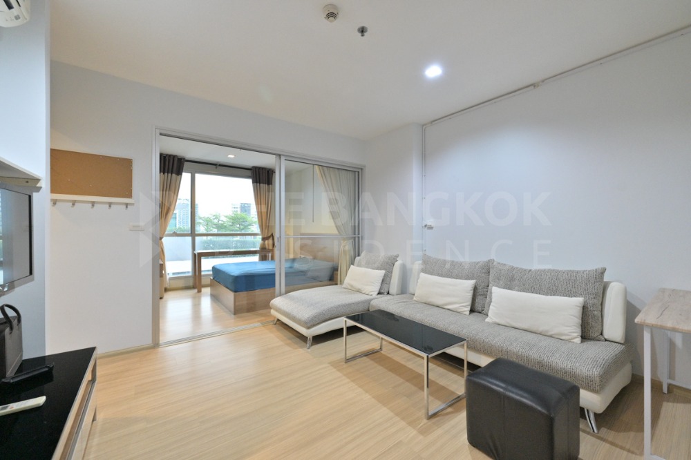 ขายคอนโดรัชดา ห้วยขวาง : [ขาย] Rhythm Huaikhwang ชั้นสูง ราคาดี เพียง 3.89 ล้านบาท อยู่ตรงแยกห้วยขวาง 📞 ติดต่อ คุณแทมมี่ 065-2614622